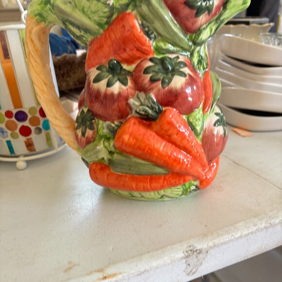 VINTAGE VEGETABLE TEA PICTURE WITH HANDLE DRINK SERVER - Picture 4 of 5